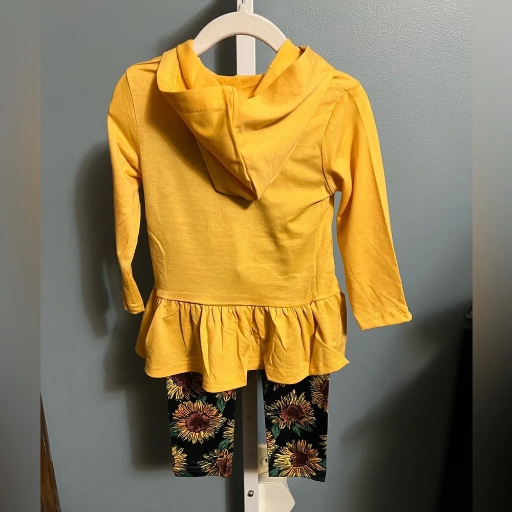 Yellow Wildflower Hoodie and Sunflower Leggings Set Boutique NWOT
